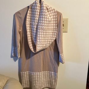 99Janstreet size S knit dress with infinity scarf that can be removed